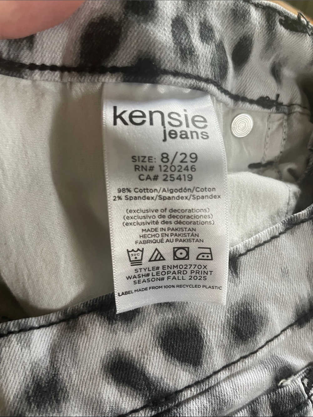 Kensie spotted jeans - Picture 3 of 5